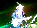 Capossela in concerto sul Formicoso - Zompa la rondinella