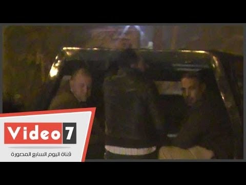 بالفيديو.. لحظة خروج سما المصرى من جراج محكمة إمبابة وترحيلها لقسم الدقى