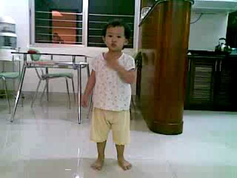 Con buom trang 1