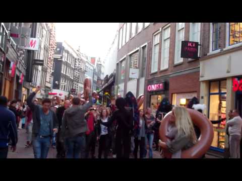 Festivalgangers in Amsterdam