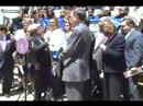 marty markowitz and anabel palma at supermarket rally-may28