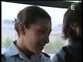 Gamine de cit� insulte une flic de cit�