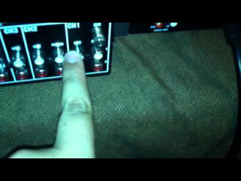 how to hook up a cd player to a tv