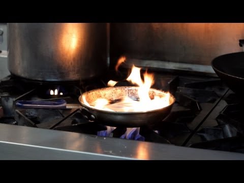 how to put out a oil fire
