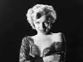 Marylin Manroe  Audrey Hepburn Sing Such Great Hieght