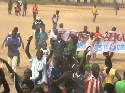 50cinquantenaire au congo _meilleur artiste et meilleur clip de l'année 2010 WILLY LOKETO