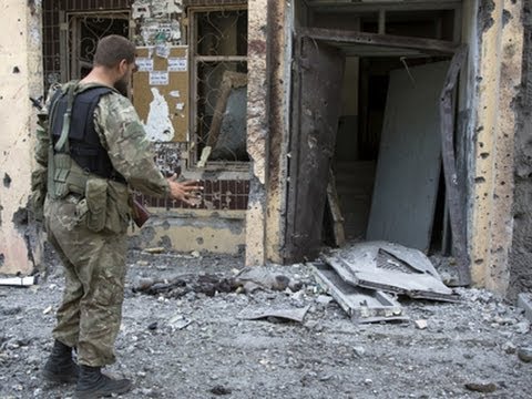 Raw: Aftermath, Artillery Shells Hit Donetsk