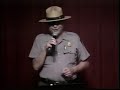 jambalaya with d.l. menard on rendez-vous des cajuns. song: the back door.

lyrics:
moi et ma belle on avait �t� au bal
on a pass� dans tout les honky tonks
s'en a revenu lendemain matin
le jour �tait apres s'casser
j'ai pass� dedans la porte d'en arri�re.

l'apres midi mois j'�tais au village
et j'm'ai saoul� que j'pouvais plus marcher
ils m'ont ramen� back � la maison
il y avait de la compagnie, c'�tait du monde �tranger
j'ai pass� dedans la porte d'en arri�re.

mon vieux p�re un soir quand j'arrivais
il a essay� dechanger mon id�e
j'ai pas �cout�, moi j'avais trop la t�te dur
