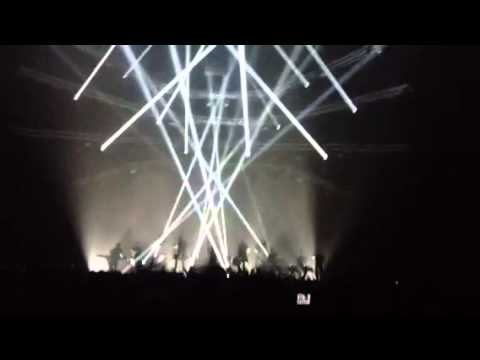 Woodkid – Run Boy Run @ Zénith de Strasbourg