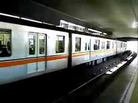 銀座線渋谷駅発車