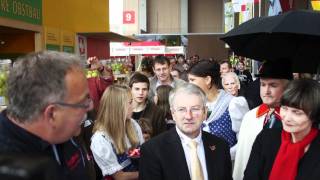 #514 OLMA 2011 - Schweizer Bundespräsidentin Micheline Calmy-Rey tauft Redlove