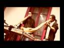 DIDGERIDOO Krismix et Mikah DIDGERIDOO Krismix et Mikah