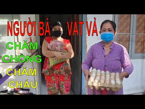 Người Bà Chăm Ông Bệnh Cùng 2 Cháu Ngoại