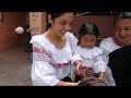 ecuador otavalo peguche trabajo con lana casa matico.wmv