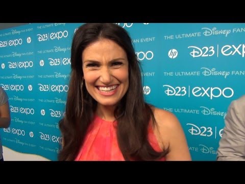 Idina Menzel, Kristen Bell and Josh Gad Talk Disney's FROZEN - D23 Expo Red Carpet Interview