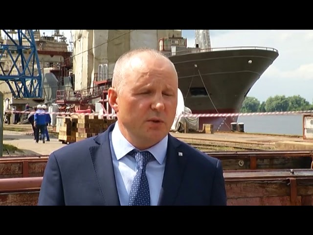 Спуск на воду Спуск на воду