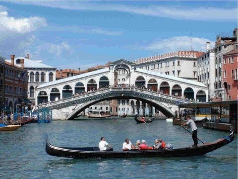 Venice - Recorded November 5, 2009 I spent two nights in Venice at the end of my around the world trip in 2009. It rained all day the first day but on the second day ...