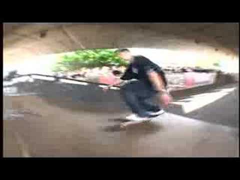 TransWorldCinema - London Demo from TransWorld SKATEboarding's Videoradio. Videoradio documents a 3 week C1RCA tour of Europe in June 2001. Featuring Jamie Thomas, Chad Muska, ...