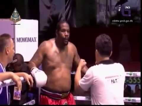 Riddick Bowe Gets DESTROYED LOSES MMA Muay Thai SuperFight 2013