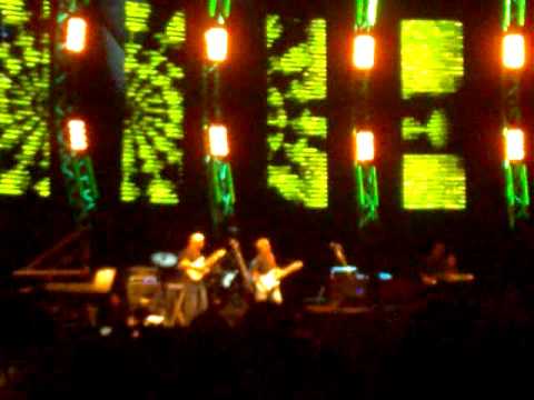 YouTube        - ‪Pino Daniele & Eric Clapton - Cocaine (Live Cava dè Tirren…