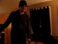 videos de Jeremy Hula Hooping w/Wii Fit with pants pulled up to chest
