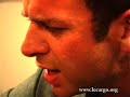 apr�s une ou deux �coutes rapides de l'album de cherry ghost on se disait qu'une session acoustique avec eux, c'etait un peu du quitte ou double. sans trop savoir pourquoi on avait dans l'id�e que l'on allait se retrouver face � un groupe de gamins anglais un peu arrogants � cause de leur succ�s outre manche... 
dans le studio d'enregistrement des superbes locaux d'emi, simon aldred et son guitariste se pose avec douceur. deux morceaux, deux guitares et une voix qui a v�cue, qui se pose et nous touche. voil� cherry ghost se pr�sente � vous de la mani�re la plus simple et surement la plus �mouvante.

merci � deplhine et lisa

www.myspace.com/cherryghostband

www.lecargo.org