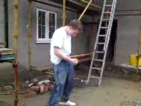building site pain pwllheli