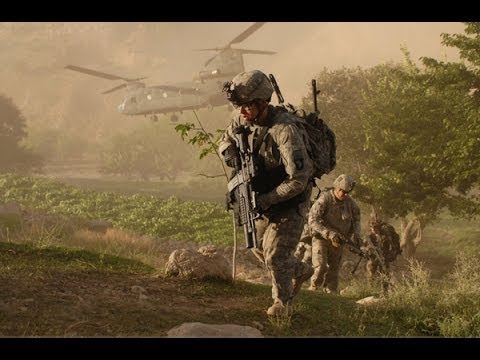 Screaming Eagles (documentary) - 101st Airborne Division