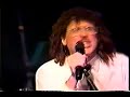 Addicted To Spuds being performed live at the Dr. Demento 20th anniversary special on comedy central in 1991. PLEASE VISIT WWW.WEIRDALCONCERTS.COM , THE WEIRD AL YANKOVIC CONCERT DATABASE