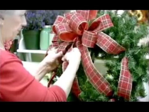 how to attach items to a wreath