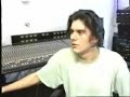 some nice video from cj bolland working in the r&s records studio (techno island) in ghent in 1991.

he samples a sound from an analogue synth with his emulator iii and put it through a gate. (more)