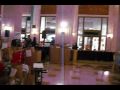 Elis Cheescake at the Merchandise Mart - Nov 24, 2009.wmv