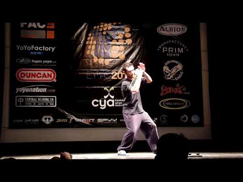 Lorenzo Sabatini è bravo con lo Yoyo Lorenzo Sabatini è bravo con lo Yoyo