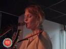 3voor12/tilburg presenteert een nieuwe ronde met live-sessies tijdens no sleep 'til burg 2008. gitta gaf het startschot op het singer-songwriterpodium.