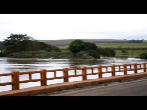Rio Ivaí Ponte entre Paraíso do Norte - Rondon - Pr