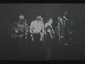 This band is a folk group of Kansai in Japan. It worked for four years from 1967 to 1971.Junk Fellows was a member of City Jubilee of Osaka. This music was chosen from the record of Best Of Junk Fellows .