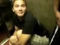 Ken Grabs Nutz on Elevat0rz?