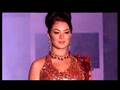 Urvashi-Sharma-walks-the-ramp