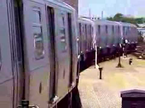 MustangFan424 - This is a video I took of a R160B N Train Entering Stillwell Ave.