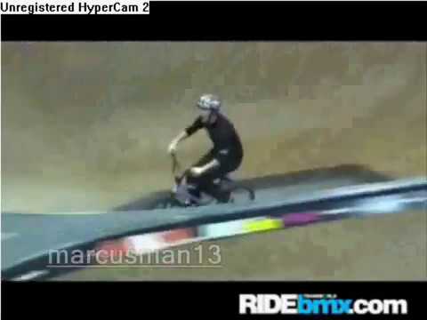 BMX BIKES TRICKS STUNTS CRASHES