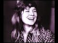 Sandy Denny & The Strawbs-Who Knows Where The Time Goes http://www.youtube.com/watch?v=3ycaoV0WXfk