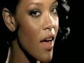 Rihanna - Umbrella Manele-Gratis.net