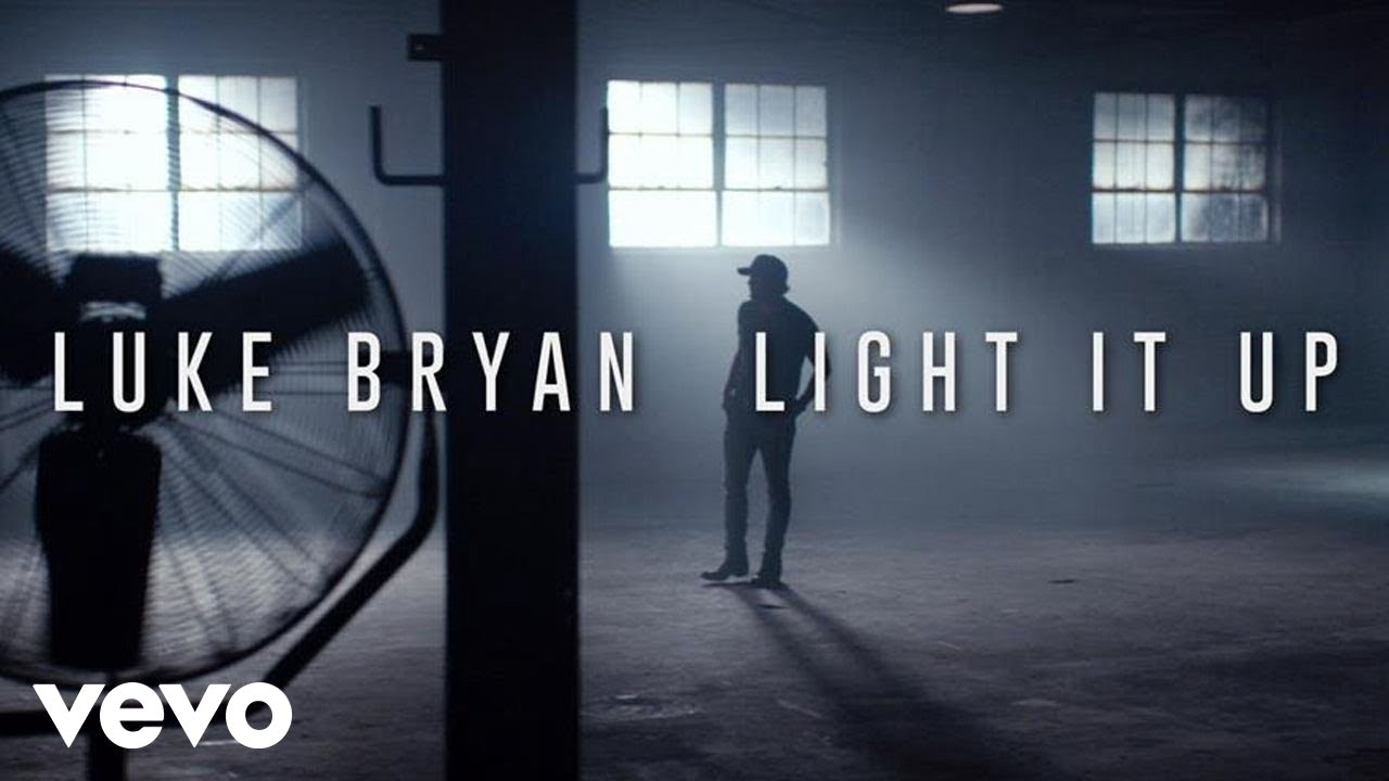 Luke Bryan - Light it Up