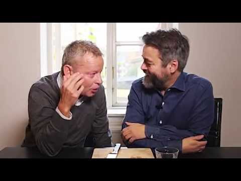 Chili Klaus & Bubber eating worlds hottest chili pepper (english subtitles)