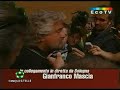 Grillo intervistato prima di salire sul palco di Bologna 1 Grillo intervistato prima di salire sul palco di Bologna 1