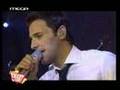 nikos vertis   de se noiazei   live @ megalicious chart