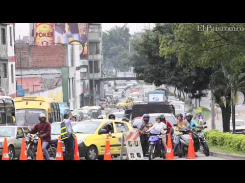 COLOMBIA - La avenida que fue construida desde finales de la década 1920 ha sido testigo del crecimiento de un pequeño pueblo en la casa de más de dos millones de habit...