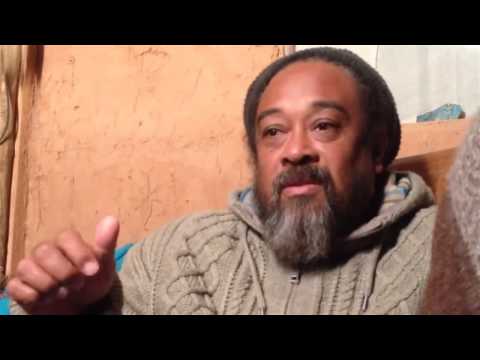 Mooji Video: Don’t Let Yourself Be Molested by Your Mind