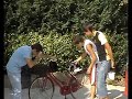 beh se la vostra bici dovesse essere sgonfia affidatevi a una nota casa di biancheria intima....