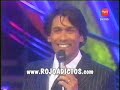 carolina ardohaín pampita bailando vals en el baile de tvn